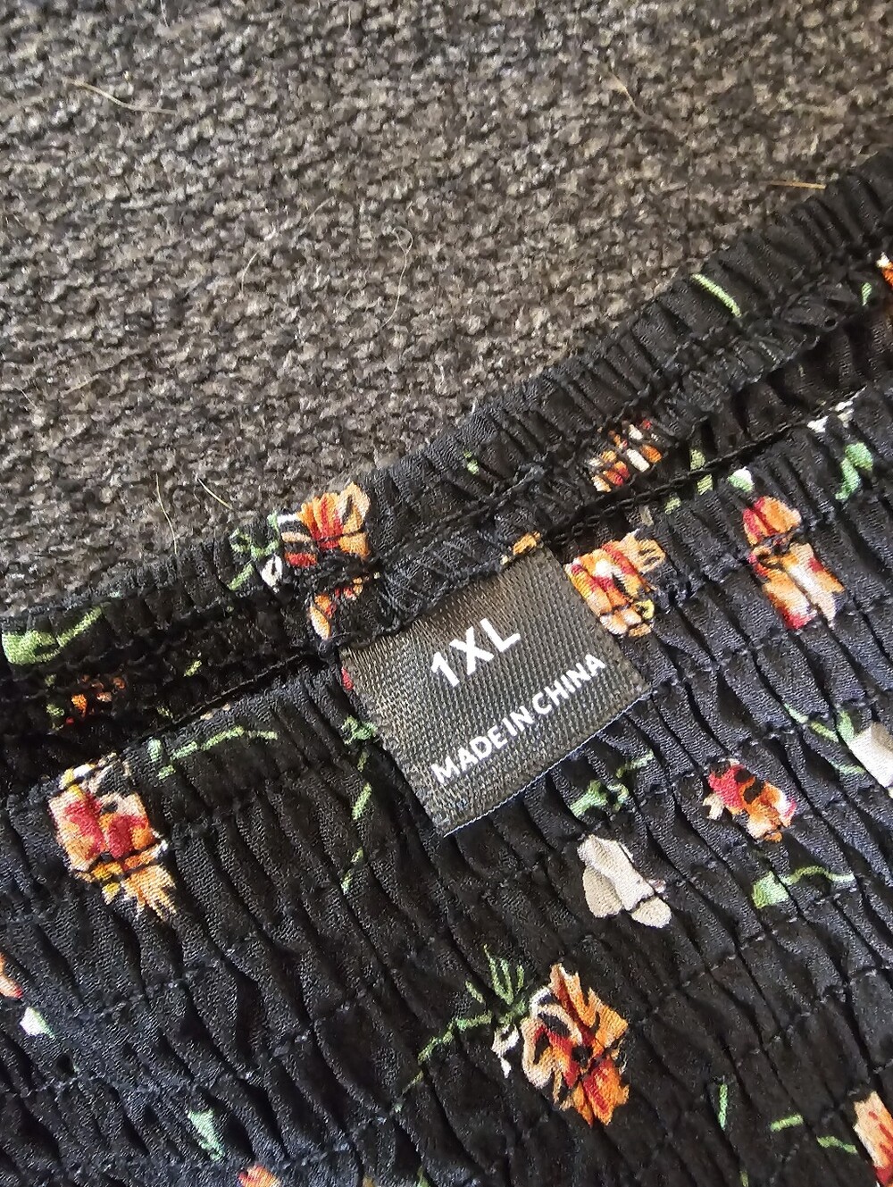 SHEIN Black Off-Shoulder Floral Maxi Dress with Side Slit - Picture 6 of 6